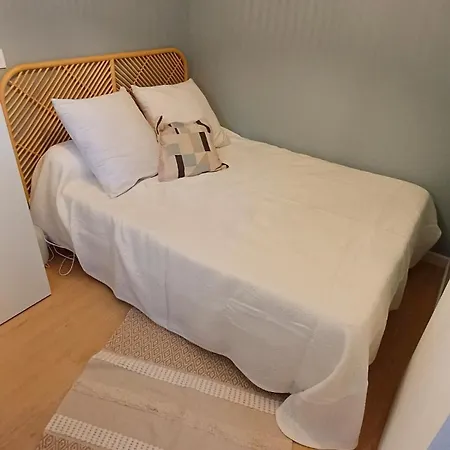 Plein Centre A 3 Mn A Pied De La *