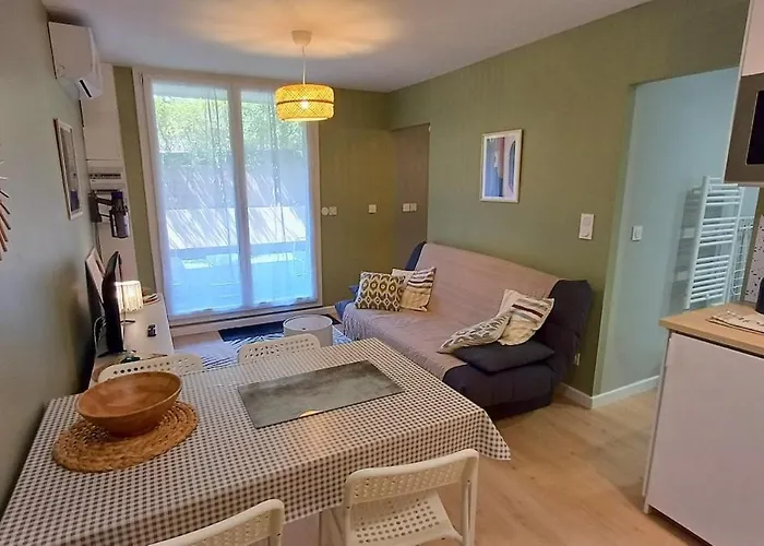 Plein Centre A 3 Mn A Pied De La Apartment *